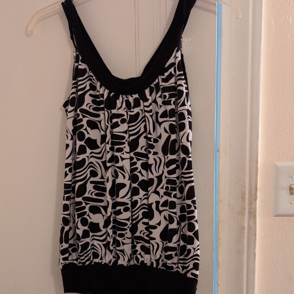 Stylish Black and White Women's Top